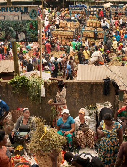 Marché de Nyalla-Rail